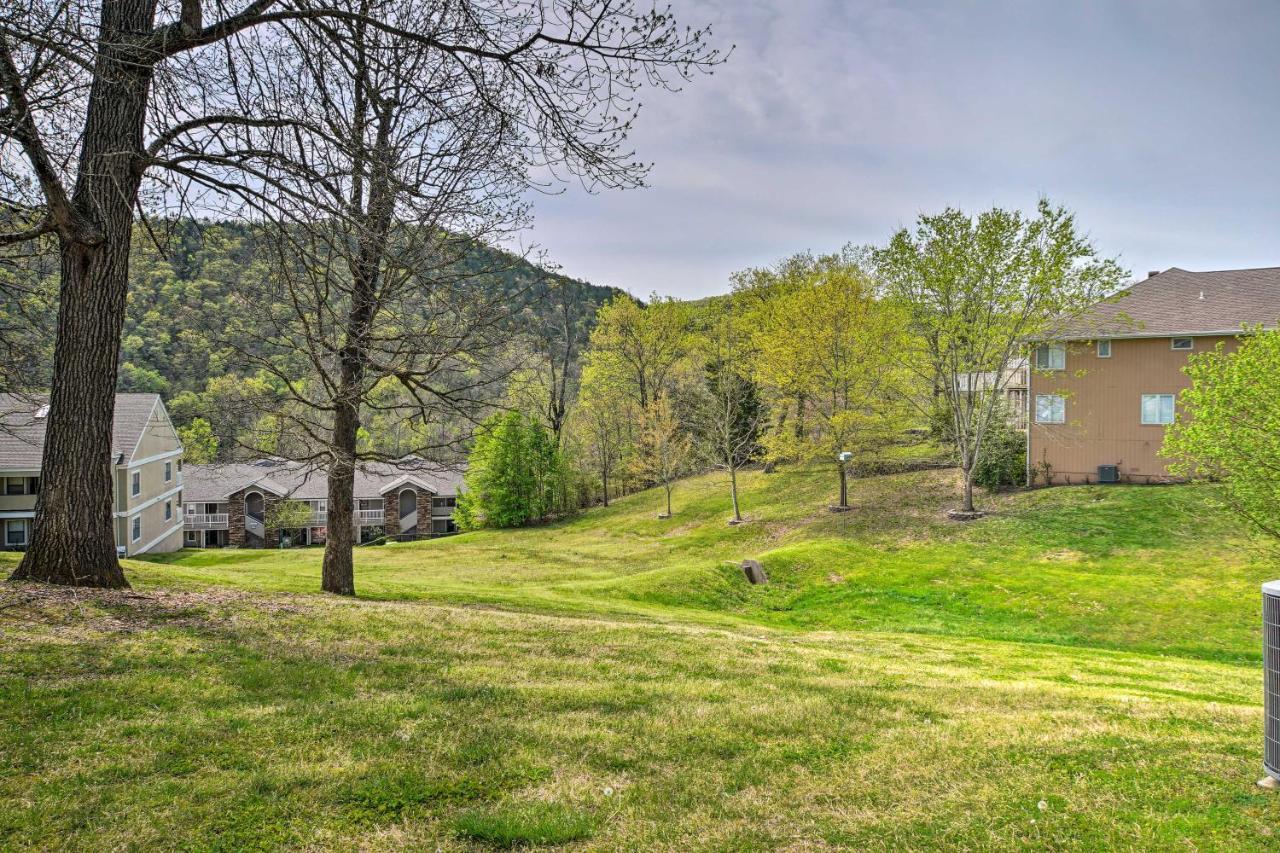 Lavish Branson Escape With Resort And Lake Access Eksteriør billede