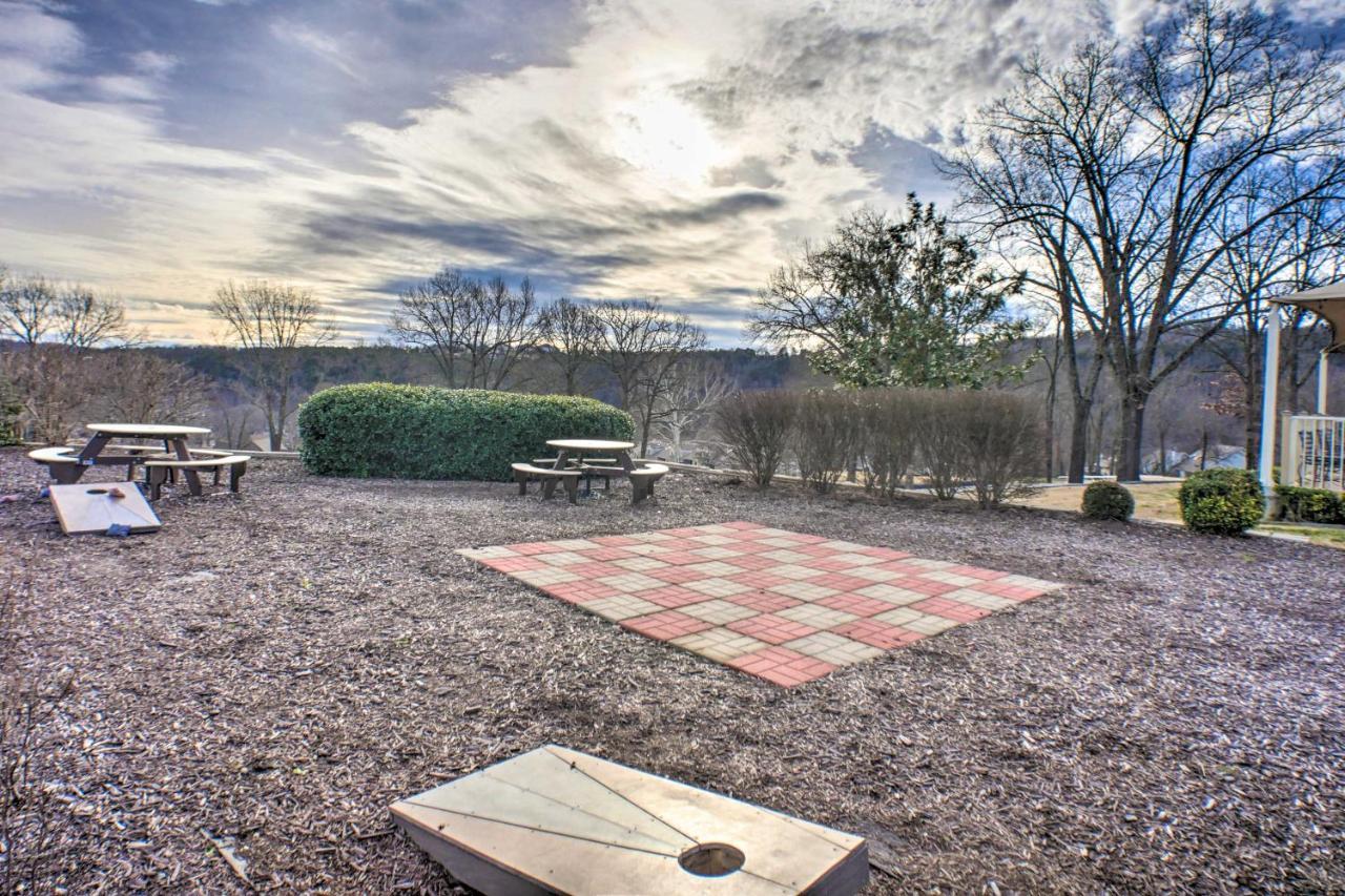 Lavish Branson Escape With Resort And Lake Access Eksteriør billede