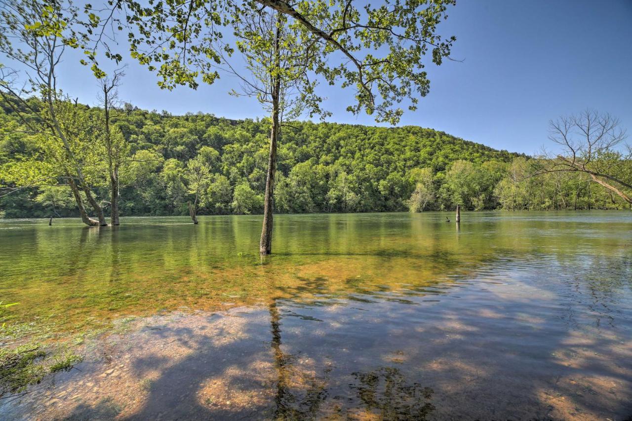 Lavish Branson Escape With Resort And Lake Access Eksteriør billede